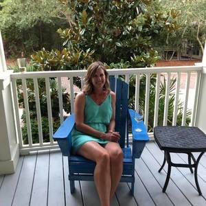 Meet your Posher, Alison